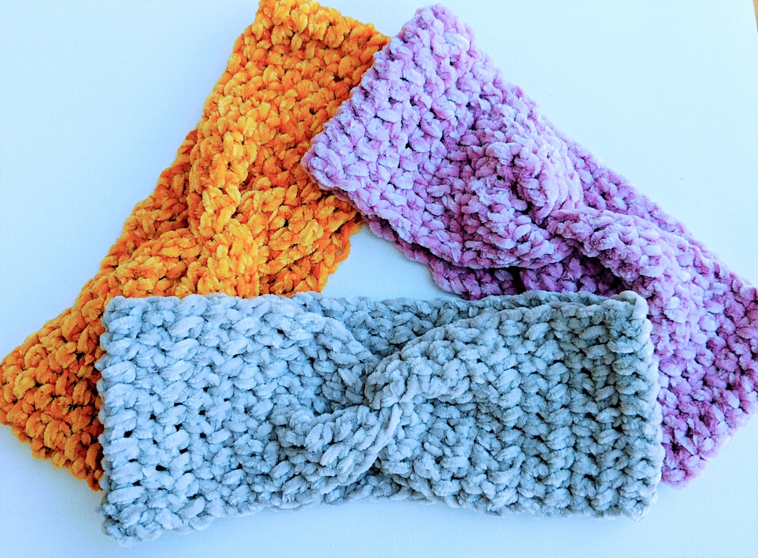 Easy Crochet Twisted Headband