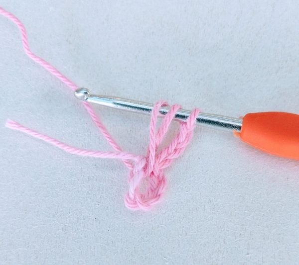 puff stitch and crochet hook