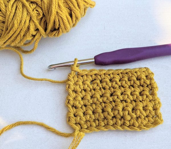 hook style and pattern  Crochet stitches tutorial, Learn to crochet,  Crochet