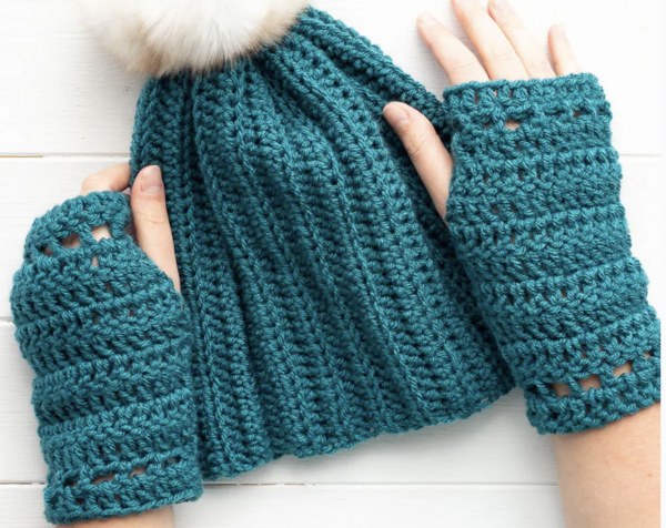 Easy Fingerless Gloves - Free Crochet Pattern and Video - You Should Craft