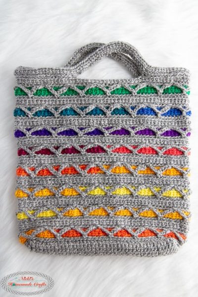 Free Crochet Yarn Bag Pattern with Pockets - Nicki's Homemade Crafts